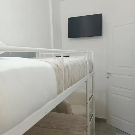 Marika House Торре-Аннунциата